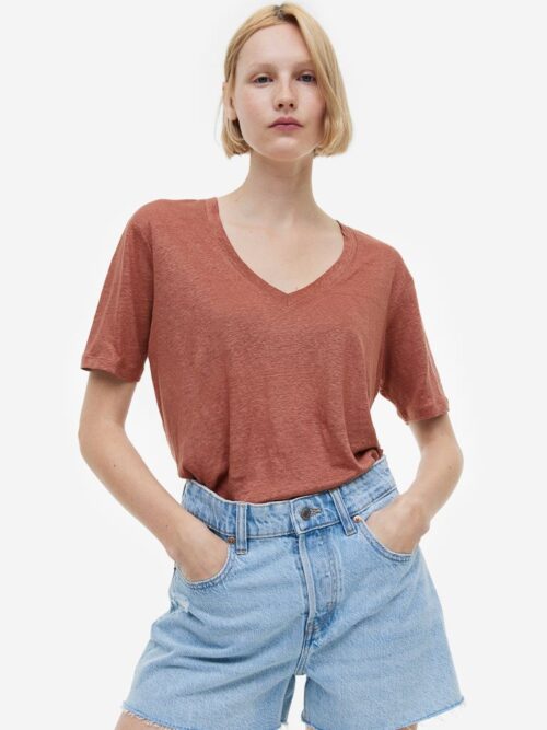 V-neck linen T-shirt